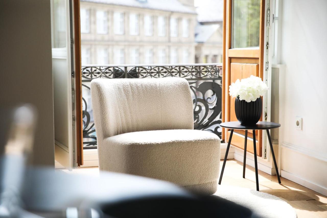 Palais Passy~Design Suite Mit Ausblick Im Zentrum Βιζμπάντεν Εξωτερικό φωτογραφία