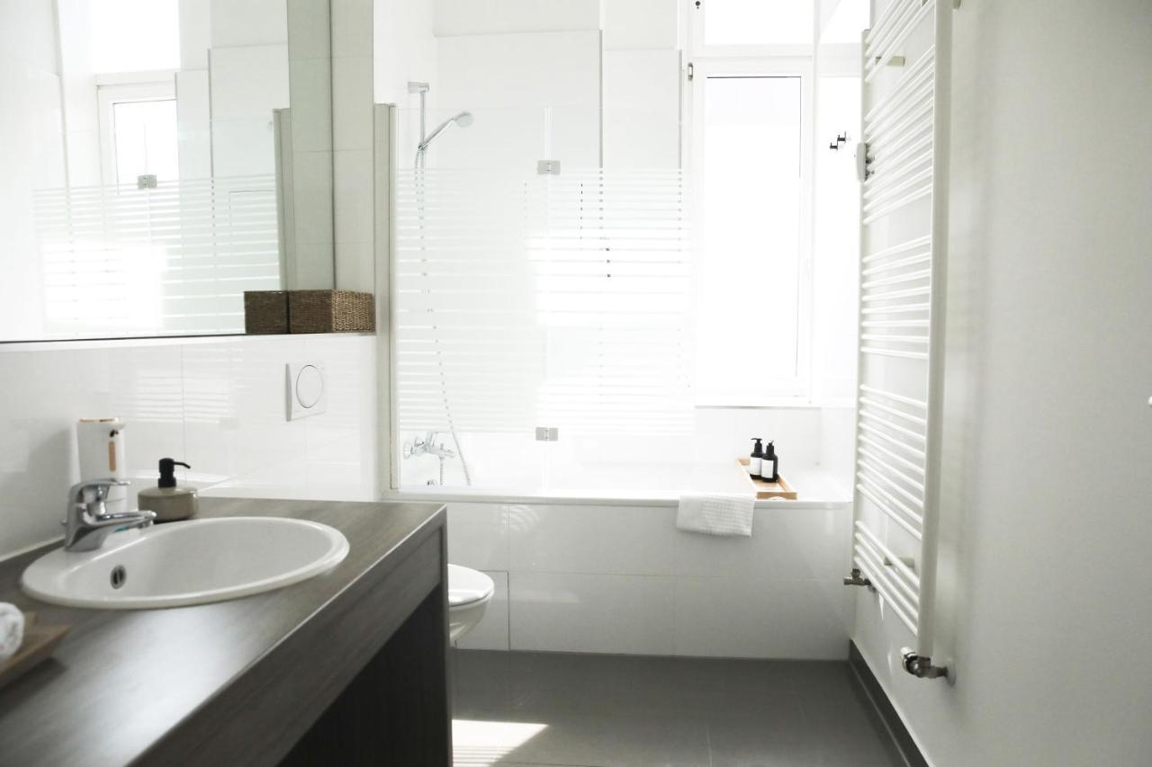 Palais Passy~Design Suite Mit Ausblick Im Zentrum Βιζμπάντεν Εξωτερικό φωτογραφία